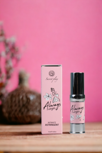 La marque espagnole Secret Play propose ce gel stimulant féminin. Always Virgin, qui comme son nom le suggère, possède un effet astringent. L’utilisation de ce gel stimulant pour femme est très simple, mettre une noisette sur les doigts et masser les parois vaginales jusqu’à sentir une absorption complète. Cette opération doit être réalisée environ 15 minutes avant le rapport sexuel pour un effet optimum. Composition: aqua, glycerin, cetyl alcohol, glyceryl stearate citrate, potassium cetyl phosphate, xanthan gum, arginine, hamamelis virginiana leaf extract, paullina cupana fruit extract, rosmarinus officinalis leaf extract, ethylhexylglycerin, hyaluronic acid, lactic acid, aroma, potassium sorbate, sodium benzoate, phenoxyethanol, CI 14720. Caractéristiques: - Gel stimulant vaginal à effet astringent - Flacon airless - Contenance: 15 ml - Non testé sur les animaux - Convient aux végétaliens - 100% naturel - Marque: Secret Play